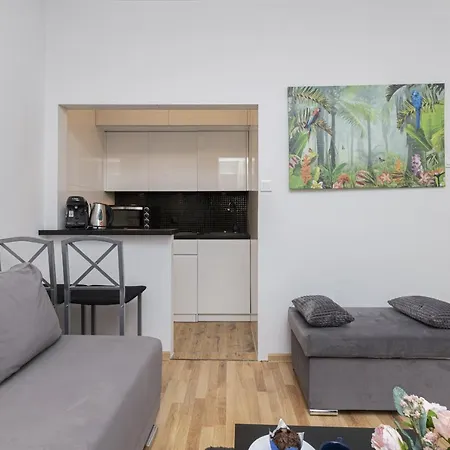 Batorego Studio Downtown Gdynia By Noclegi Renters Apartman