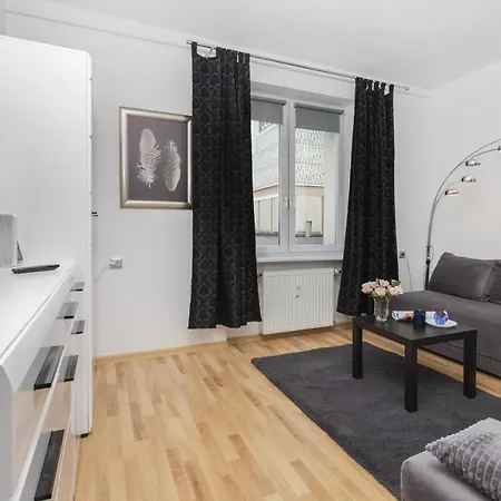 Apartmán Batorego Downtown By Renters *