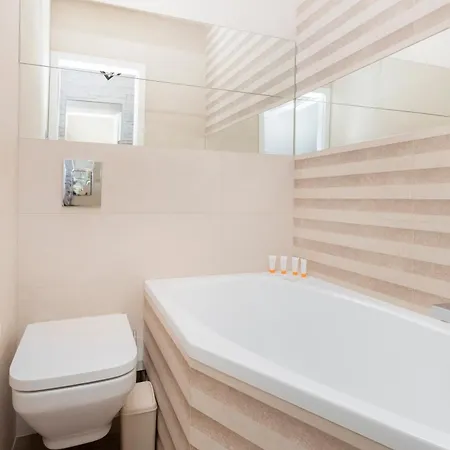 Batorego Downtown By Renters Lejlighed Gdynia