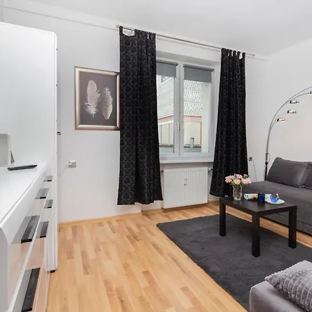 Batorego Downtown By Renters * Gdynia
